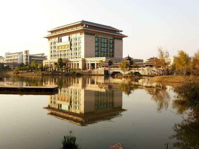 南宁学院图书馆照片图片